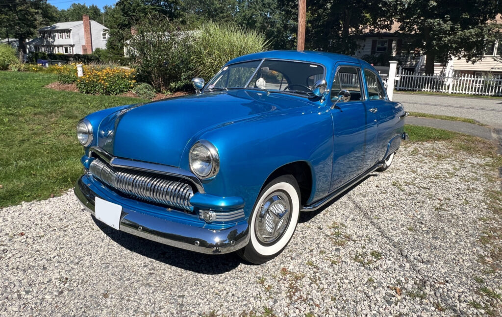 1951 Ford Custom Street Rod